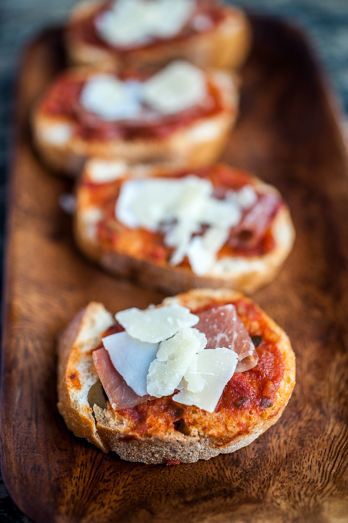 Bruschetta sauce Tomate de Marmande et jambon de pays